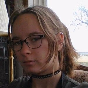 Meet your Posher, Elle